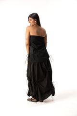 Strings Attached Skirt (Black)